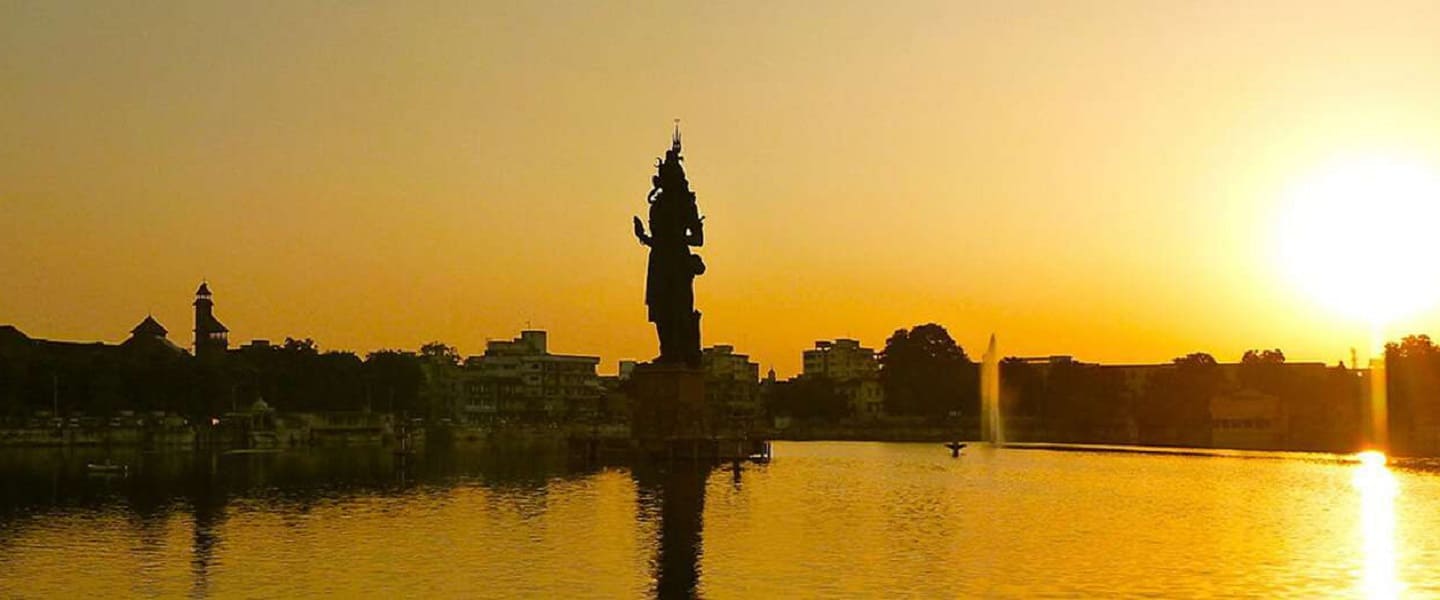 Hotels in Vadodara