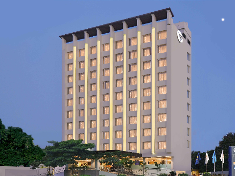 hotel-listing-vadaodara-desktop.jpg