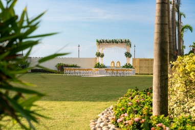fh-beachfront-puri-wedding-lawn-iksana-four.jpg