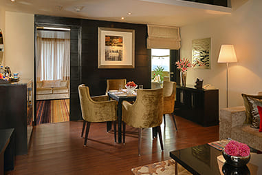 suite -living- room.jpg