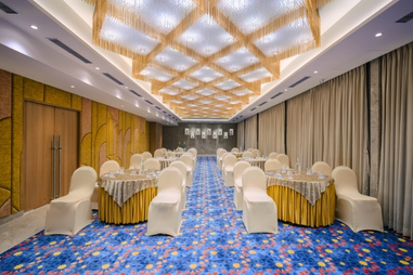 6. Gallery 381 X 254 - 381 x 254