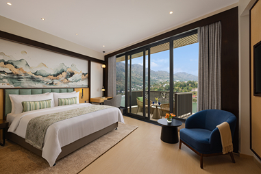 premium-lakeview-room-with-balcony.jpg