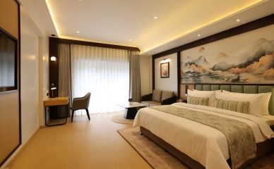 deluxe-room.jpg