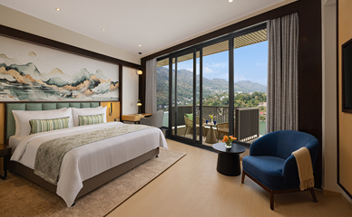 premium-lakeview-room-with-balcony.jpg
