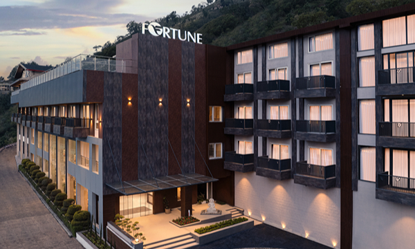 hotel-facade