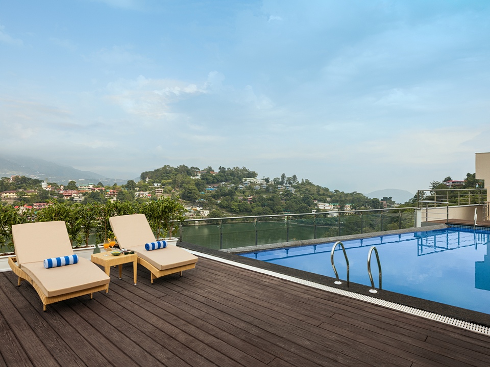 swimming-pool