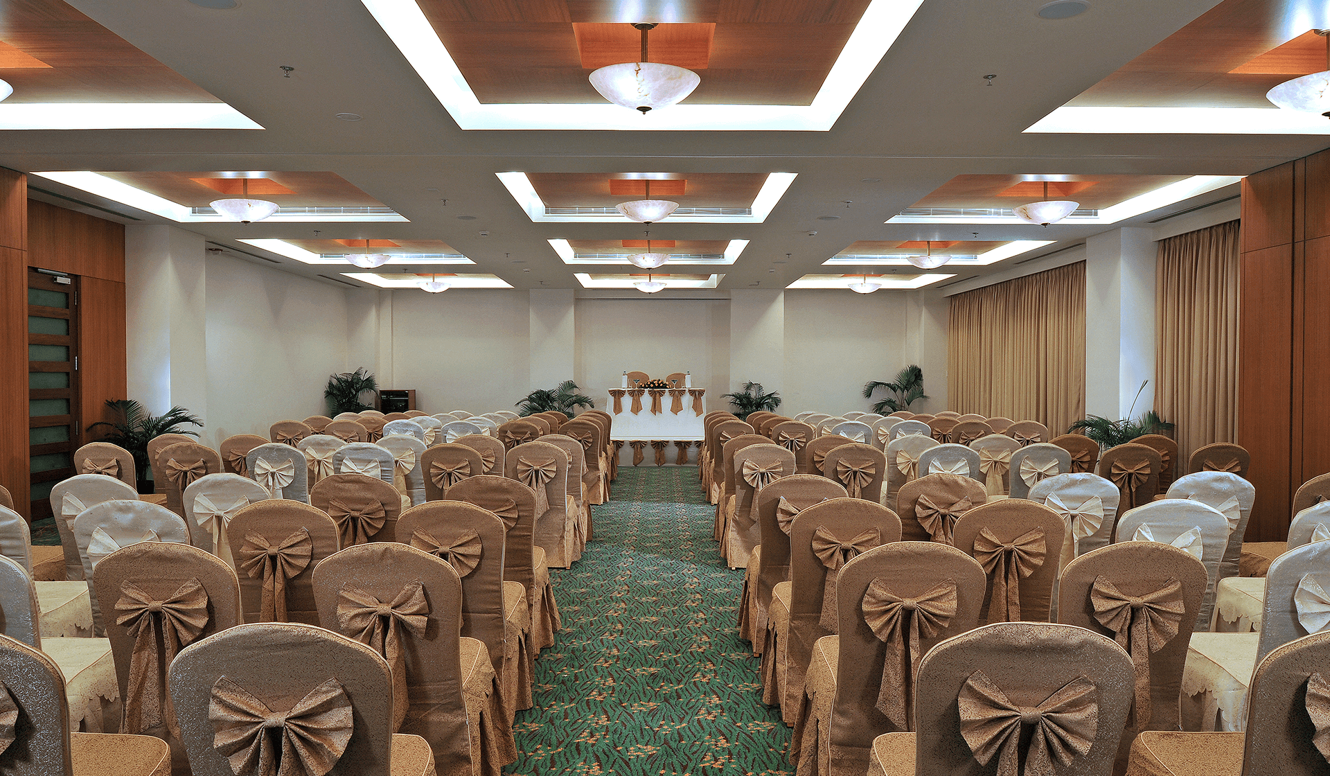 Business Hotel in Thane Fortune Park LakeCity, Thane