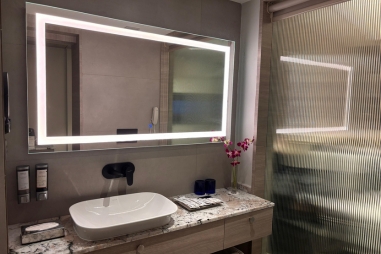 m (381 x 254 px) - Premium Room Washroom 2