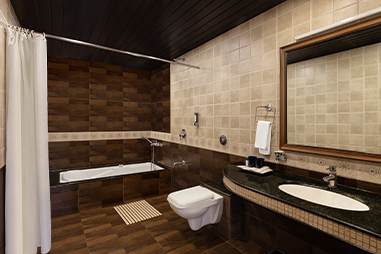 garden-suite-bathroom.jpg