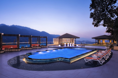 swimming-pool.jpg