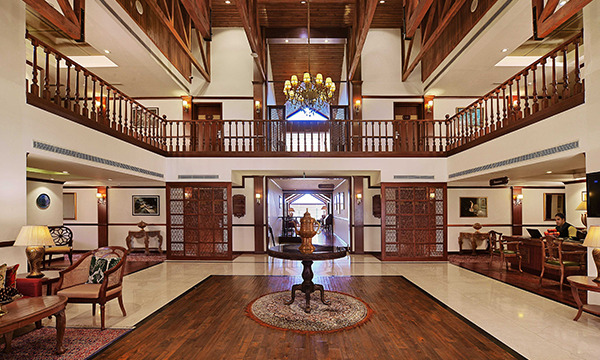 lobby-fortuneresortheevan-srinagar