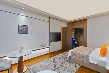 6. Gallery 381 X 254 - Premium Room Picture 3