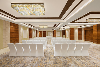 titan-banquet-hall-classroom-setup.jpg