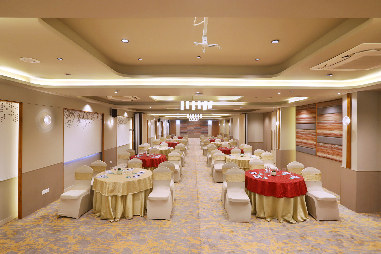 fh-sou-ektanagar-gallery-me-banquet-one.jpg