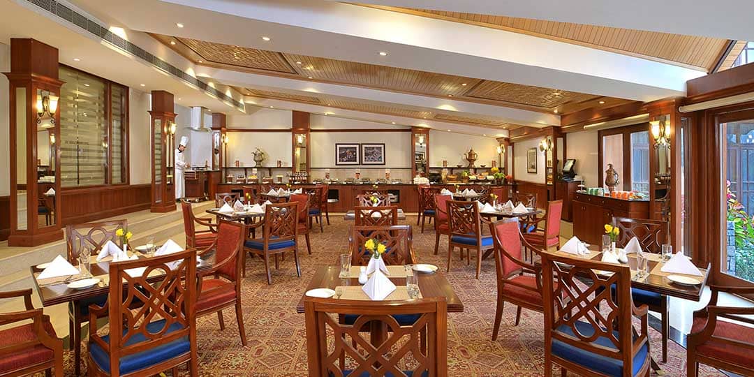 FortuneResort-Heevan-Srinagar-Complimentary-Breakfast.jpg