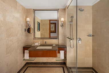 executive-bathroom-with-shower-cubicle.jpg