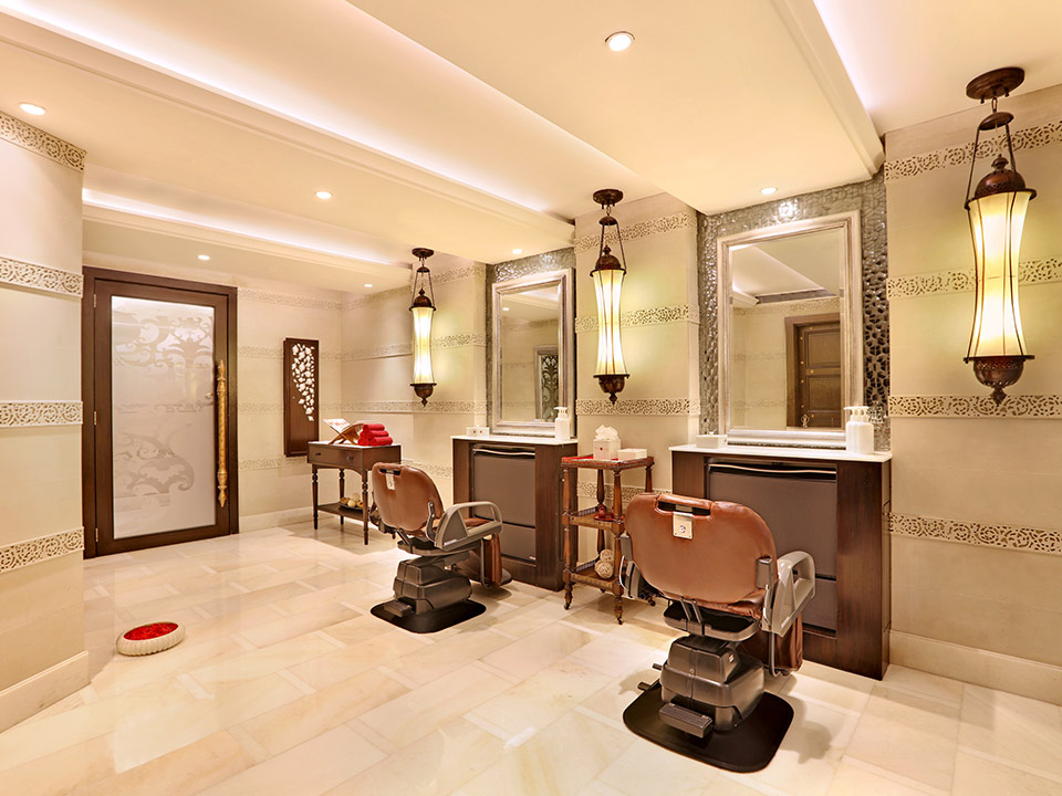 salon-di-wills-itc-grand-central