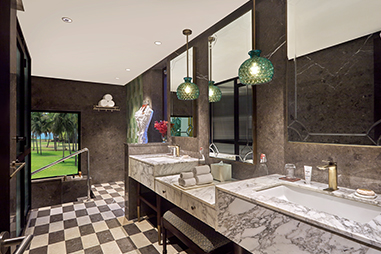 sea-view-suite-washroom.jpg