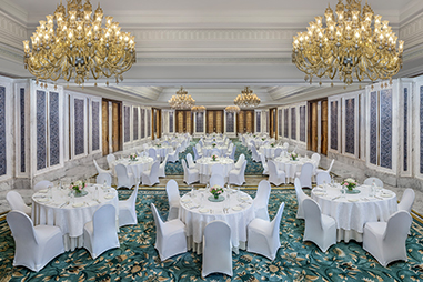 hyder-mahal-cluster-seating.jpg