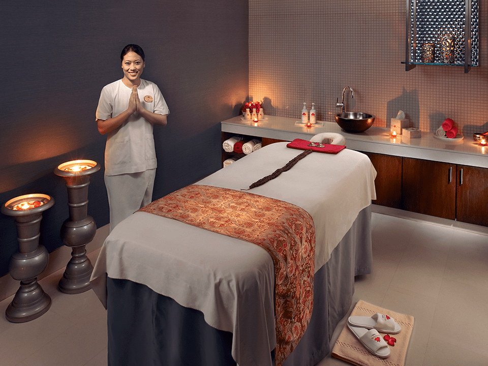 /content/dam/itchotels/in/umbrella/itc/hotels/itcmaurya-new-delhi/images/wellbeing-landing-page/listing/desktop/kaya-kalp-the spa-treatment-Room.png
