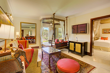 Presidential-Suite-Raja-Mansingh-Suite-Living-room.jpg