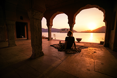 jal-mahal-interior.png