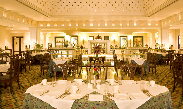 jal-mahal-itc-rajputana