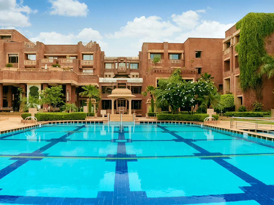 pool-itc-rajputana