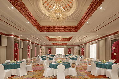 ballroom-round-table-setup.jpg