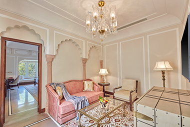 aravali-suite-living-room.jpg