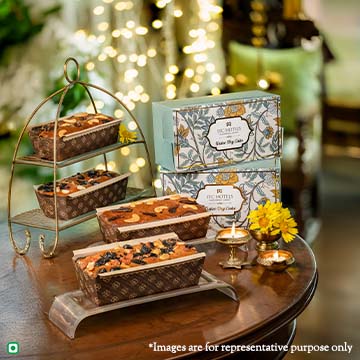 nutmeg-festive-tea-cake.jpg