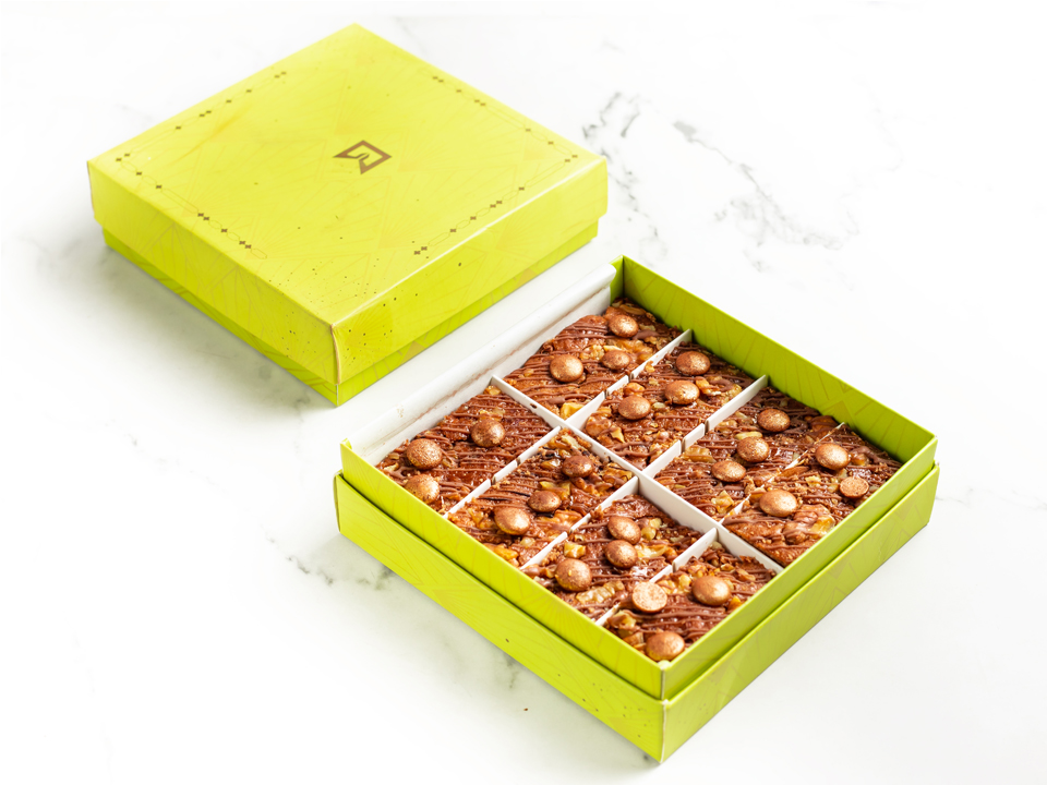 caramel-walnut-fudge-brownie-8-pcs