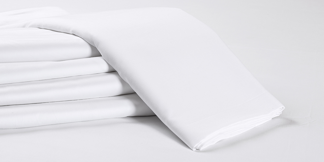 plain-bed-sheet.jpg