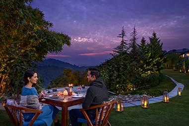 Dine-under-the-stars.jpg