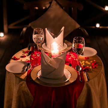 dinner-under-the-stars.jpg