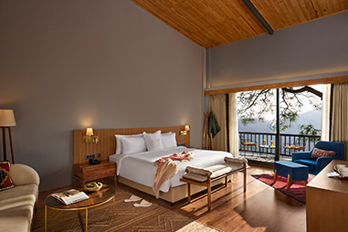 premium-bedroom-with-mountain-view.jpg