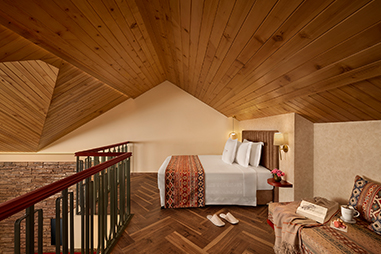 suite-attic.jpg