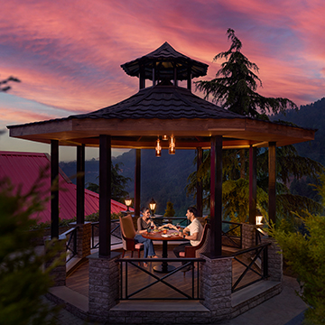 dining-under-the-stars.jpg