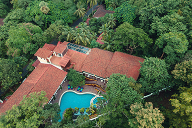 Aerial-shot-with-pool-view.jpg