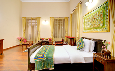 maharani-suite.jpg