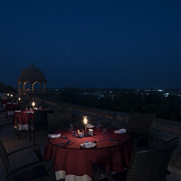 dine-in-the-ramparts.jpg