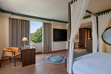 deluxe-room-lateral-view.jpg