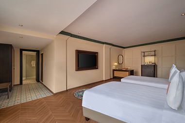 twin-room-hallway.jpg