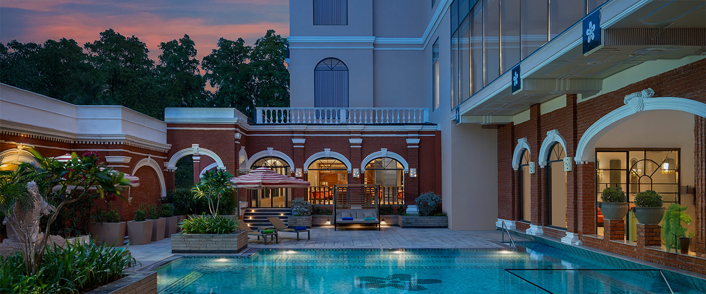 pool-dusk-shot