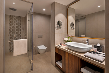superior-room-bathroom.jpg
