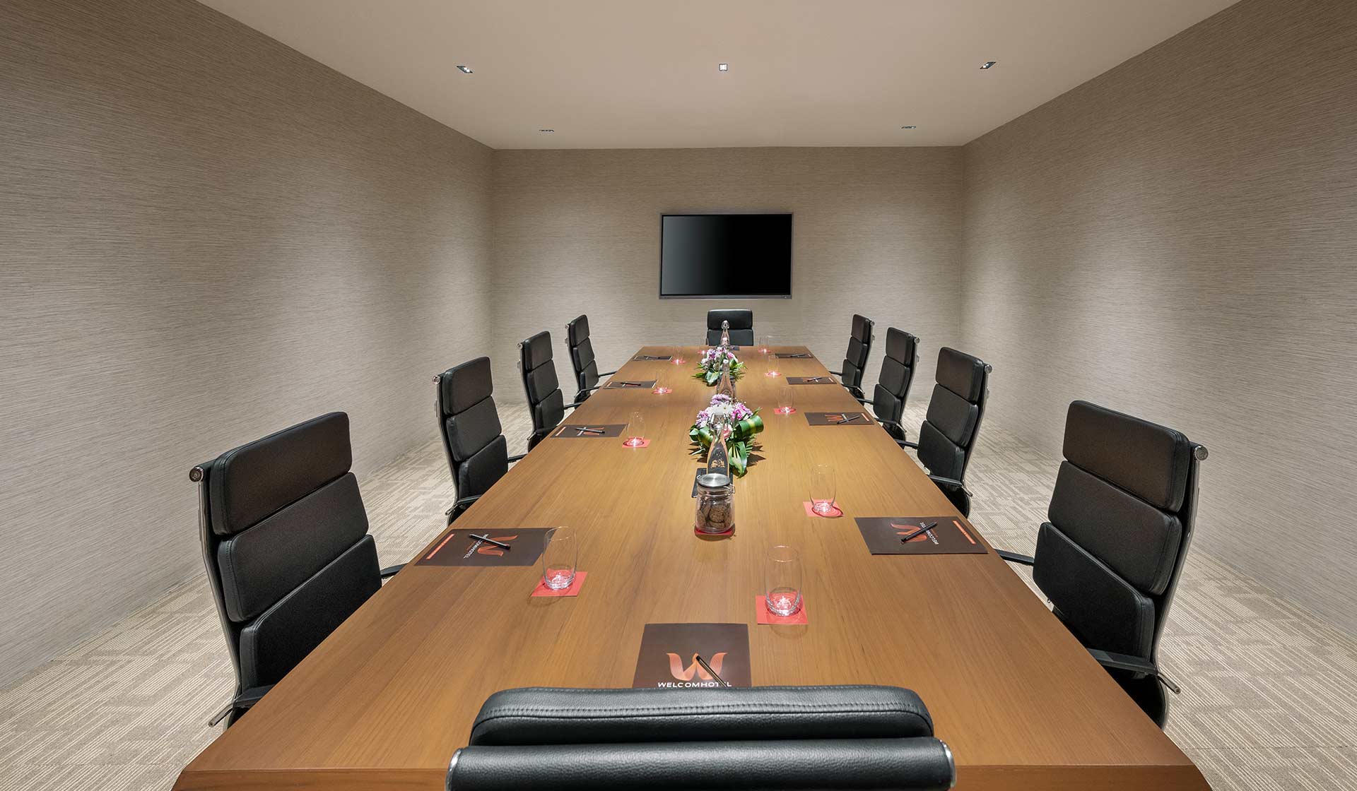 boardroom.jpg