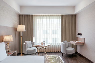 presidential-suite-bedroom-window-view.jpg