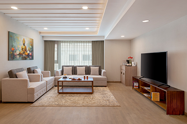 presidential-suite-living-room.jpg