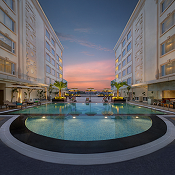 pool-dusk-view.jpg