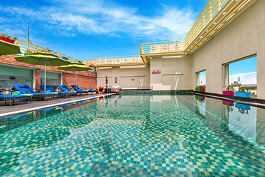 pool-view.jpg